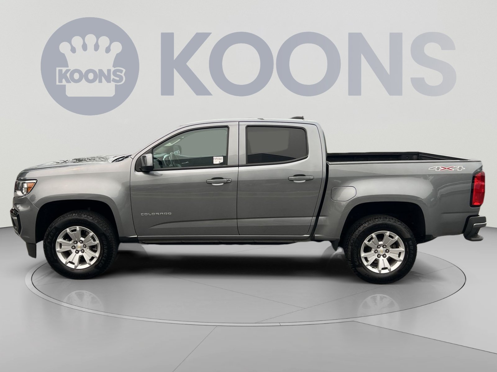 Used 2022 Chevrolet Colorado LT w/ Luxury Package AWD/4WD image 2