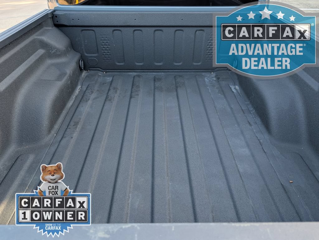 Used 2025 Jeep Gladiator Mojave AWD/4WD image 22