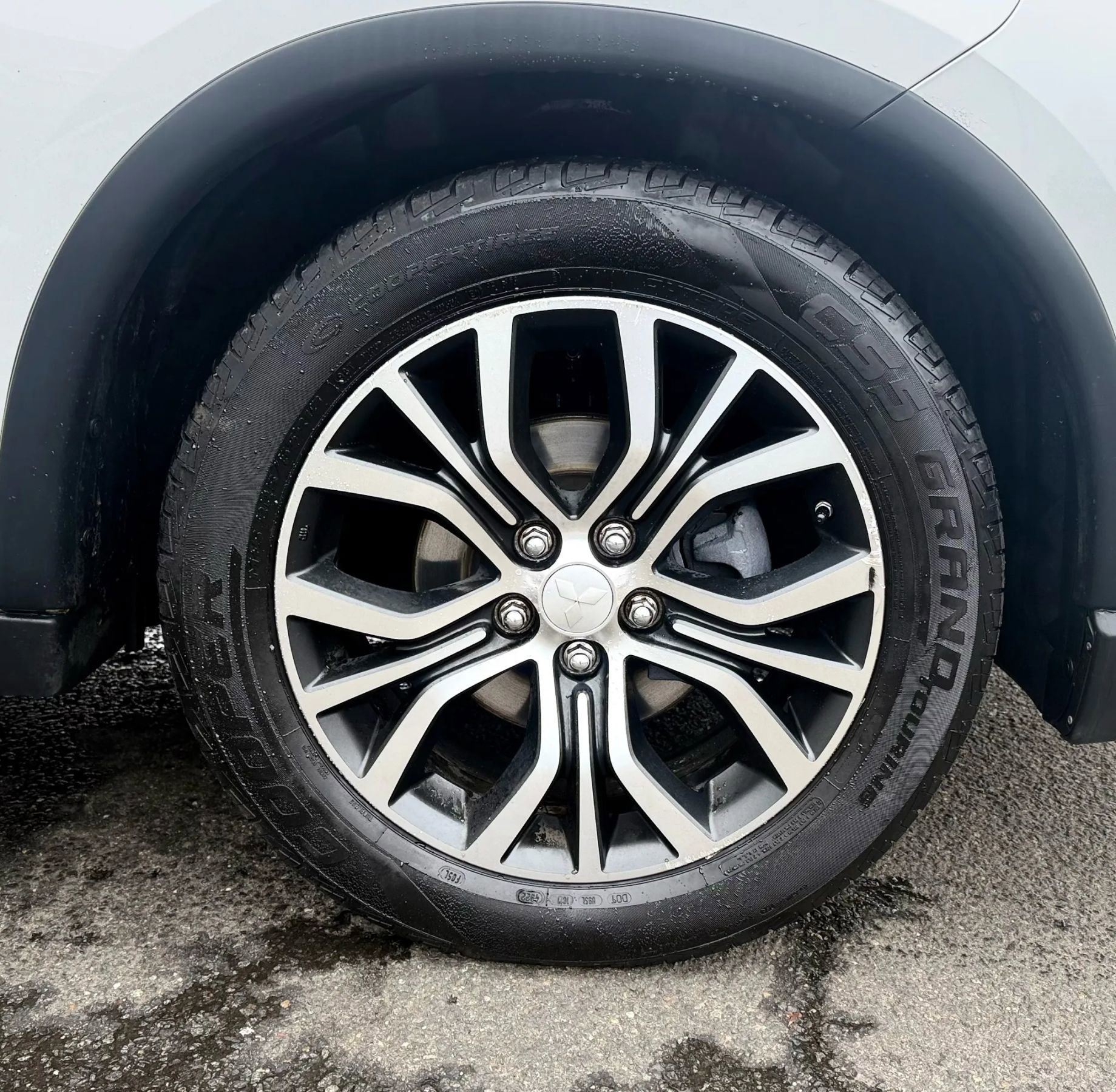 Used 2017 Mitsubishi Outlander GT image 55