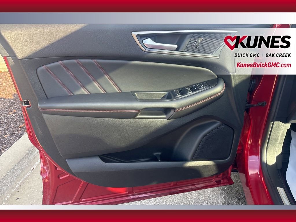 Used 2024 Ford Edge ST-Line image 8