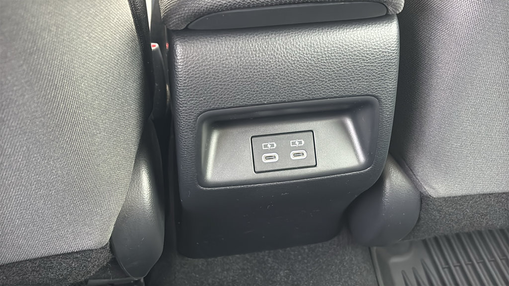 Used 2024 Toyota Corolla LE AWD/4WD image 8