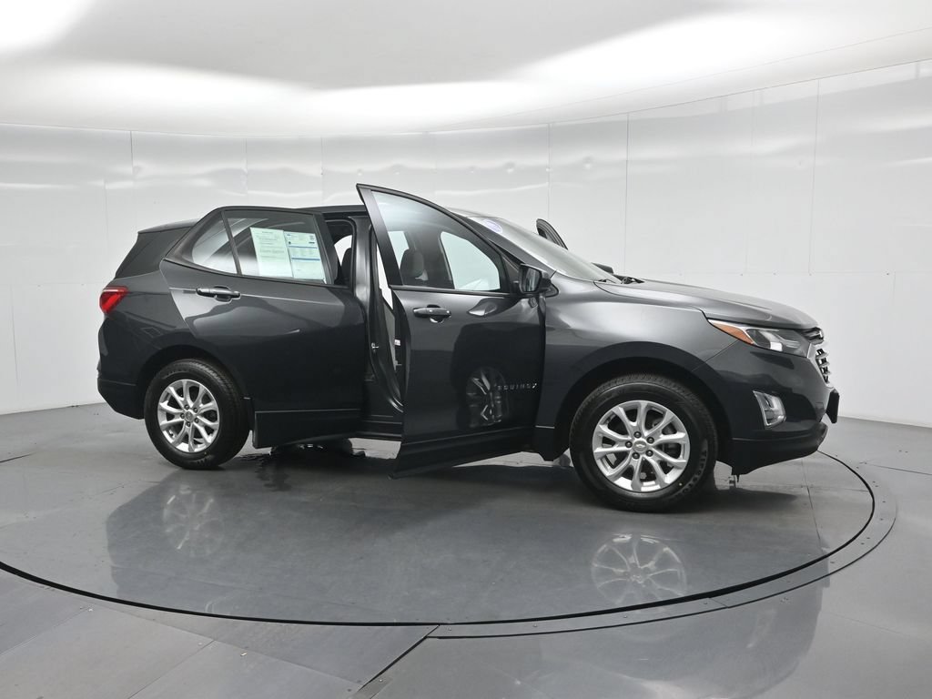Used 2019 Chevrolet Equinox LS AWD/4WD image 33