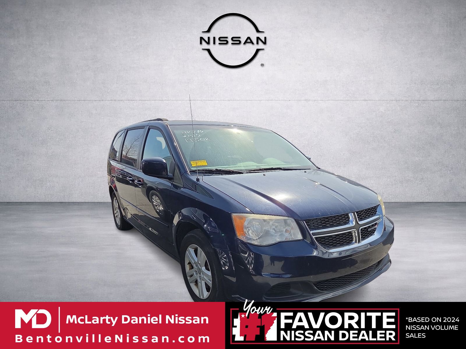 Used 2012 Dodge Grand Caravan SXT image 1