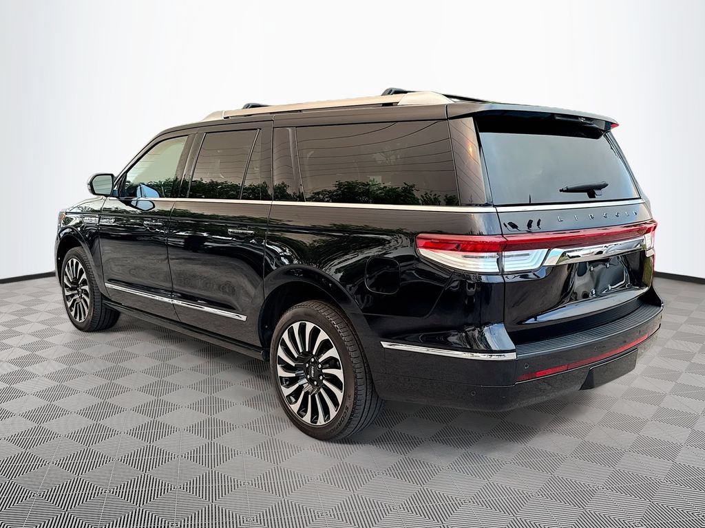 Used 2023 Lincoln Navigator L Black Label AWD/4WD image 8