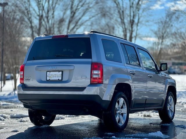 Used 2015 Jeep Patriot Latitude image 5