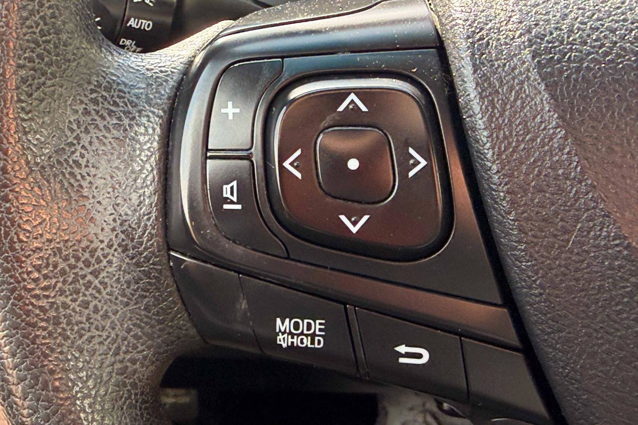 Used 2017 Toyota Camry LE FWD image 22