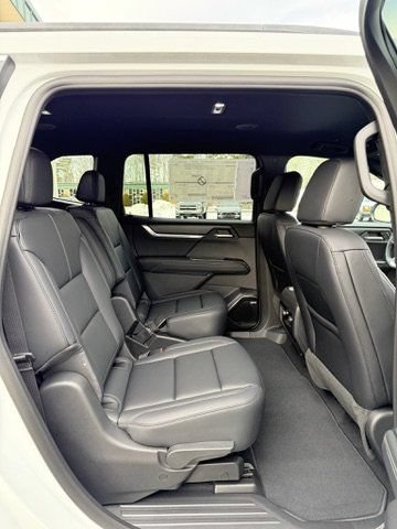 New 2026 GMC Acadia Elevation w/ Elevation Premium Package AWD/4WD image 64