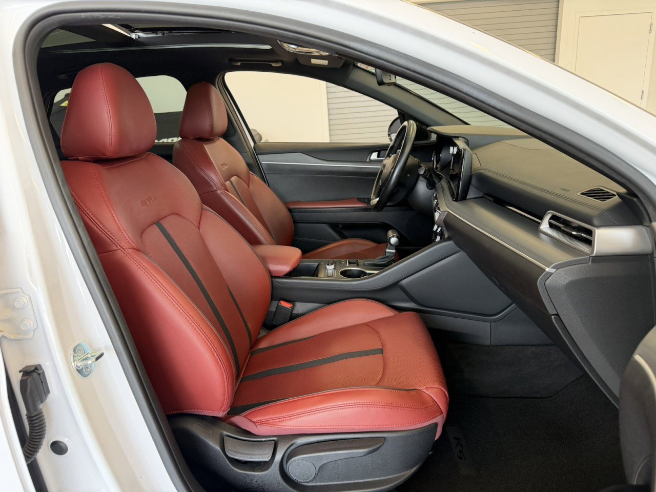 Used 2023 Kia K5 GT-Line image 30