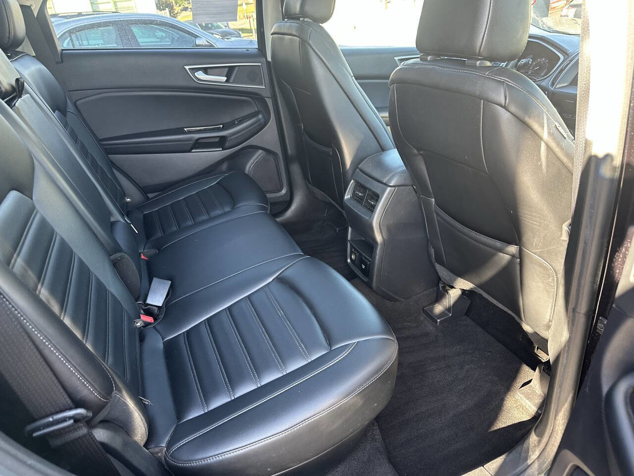 Used 2020 Ford Edge SEL w/ Convenience Package image 7