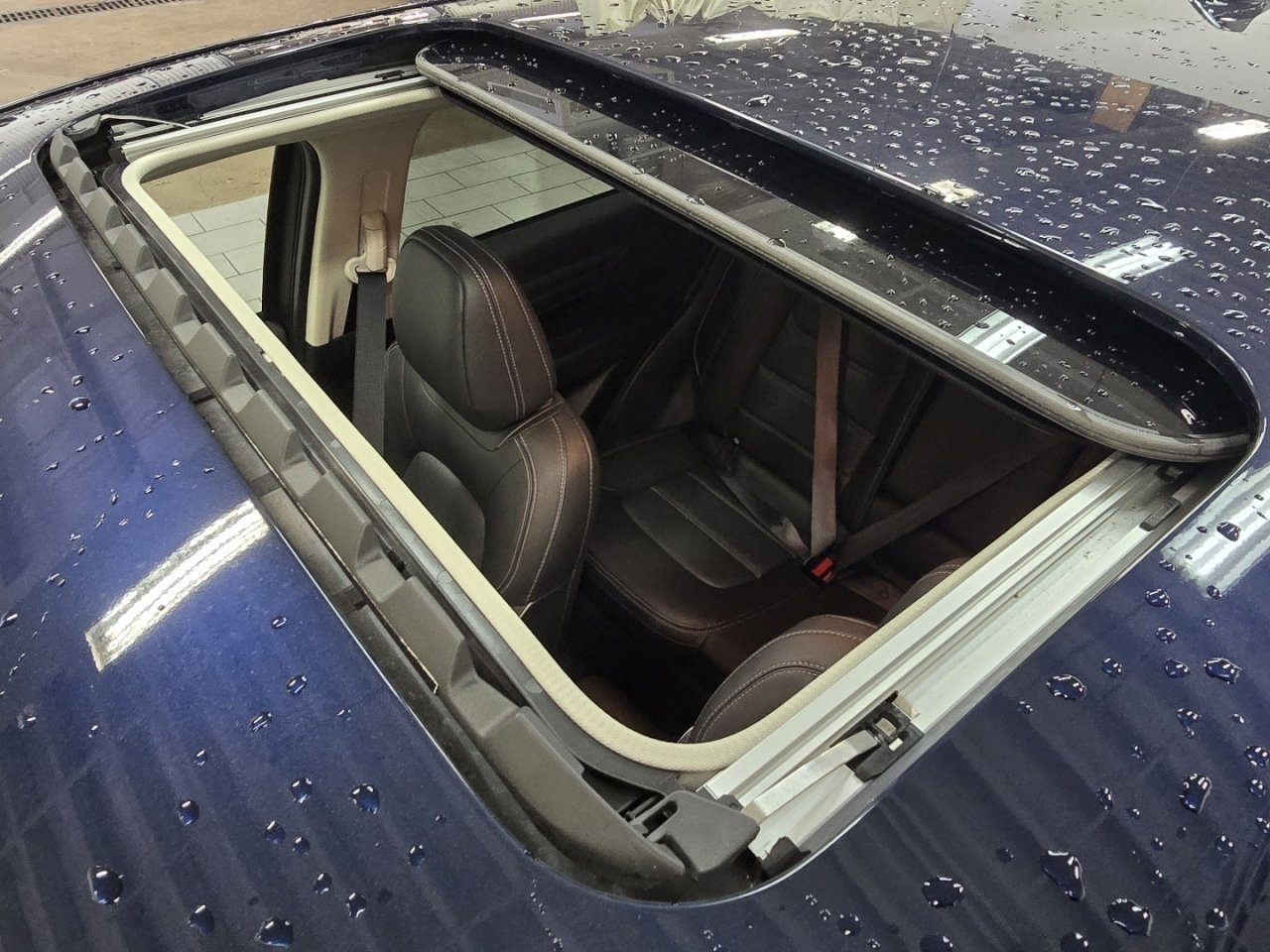 Used 2024 MAZDA CX-5 AWD 2.5 S w/ Preferred Package image 3