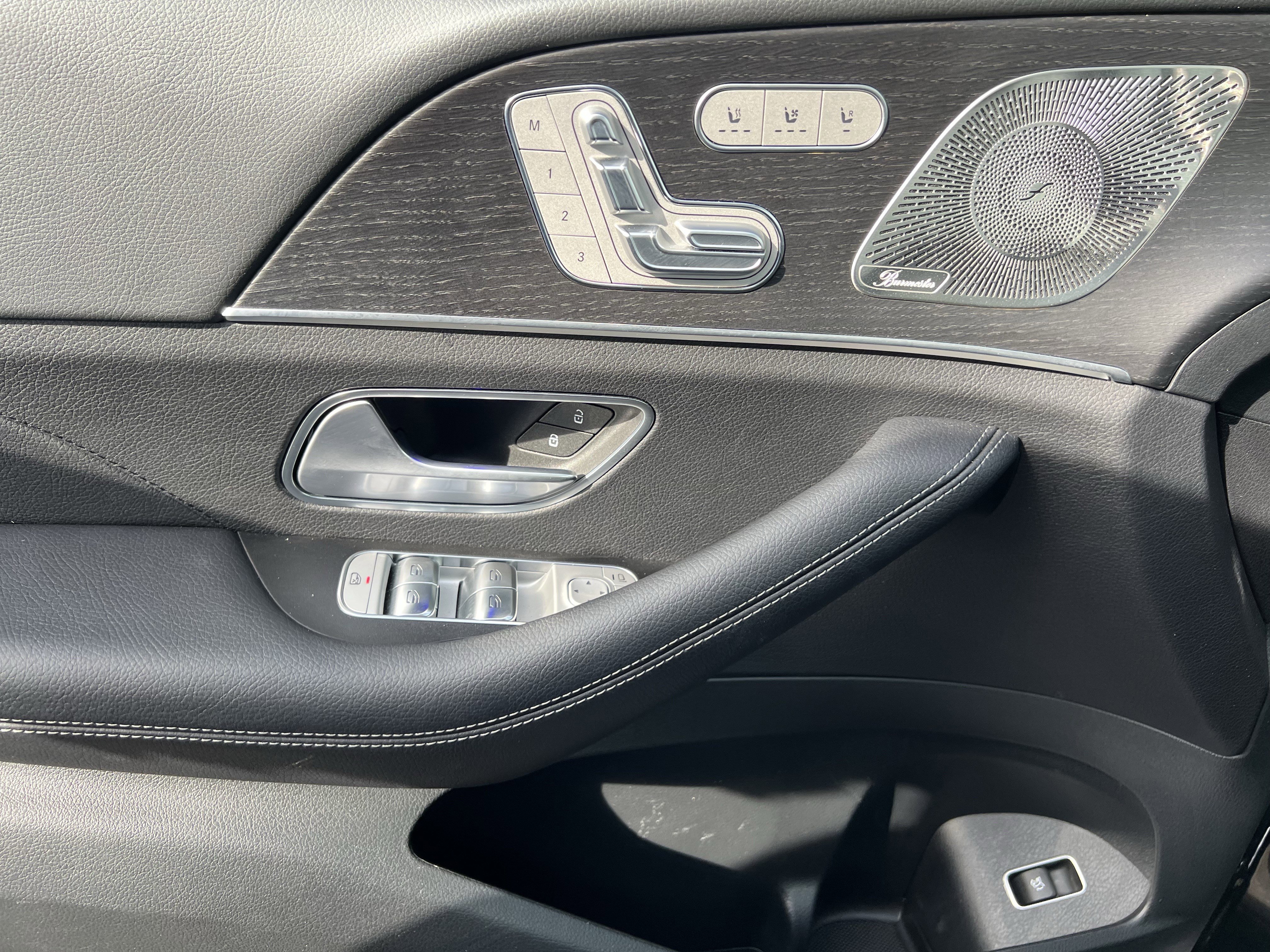 Certified 2025 Mercedes-Benz GLE 350 4MATIC image 14