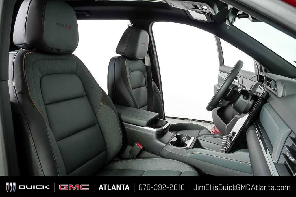 New 2026 GMC Terrain AT4 w/ Convenience Package III AWD/4WD image 24