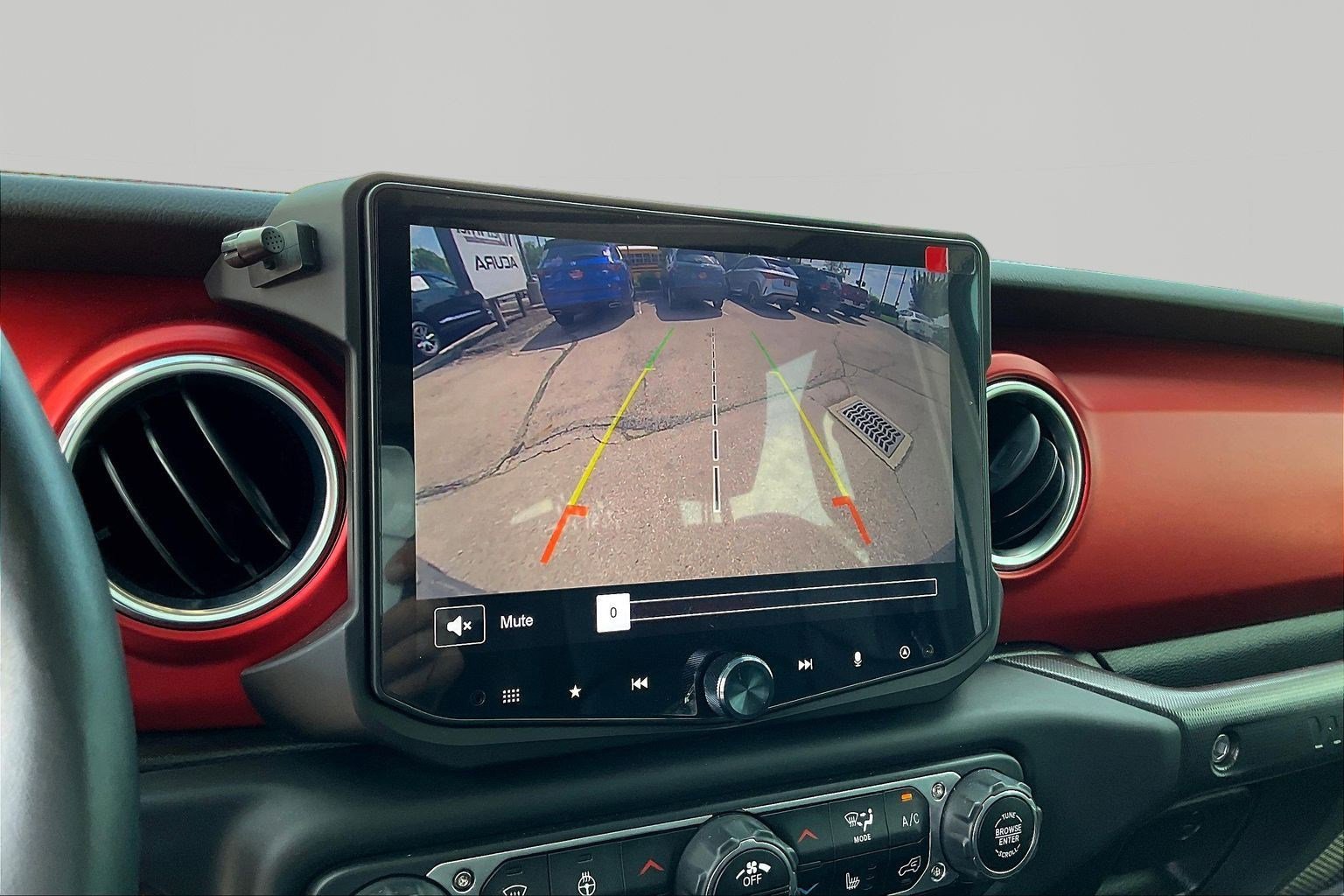 Used 2018 Jeep Wrangler Unlimited Rubicon AWD/4WD image 14