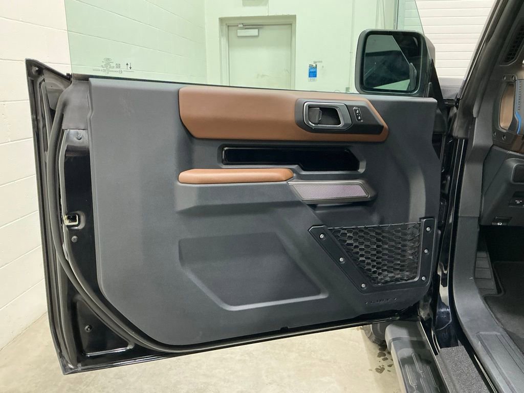 Used 2023 Ford Bronco Outer Banks image 19