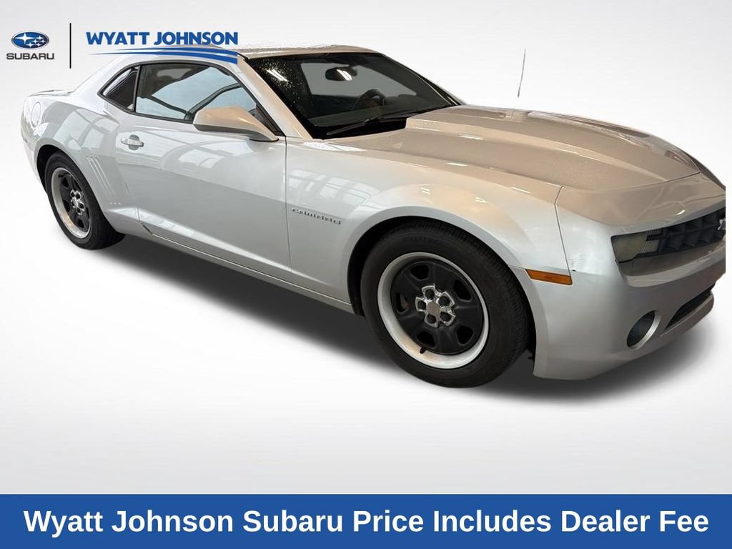 Used 2012 Chevrolet Camaro LS RWD image 15