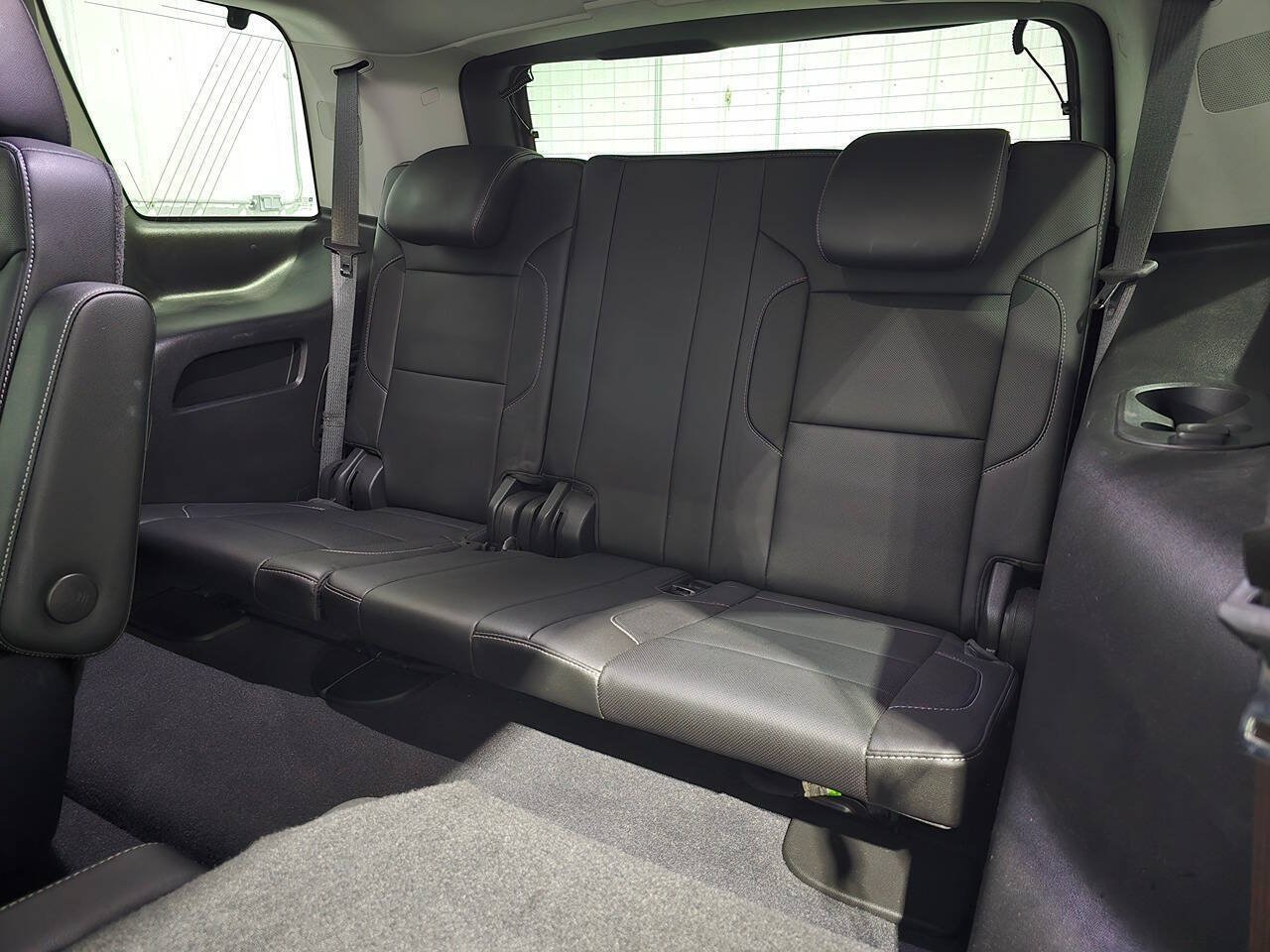 Used 2019 Chevrolet Tahoe Premier AWD/4WD image 12