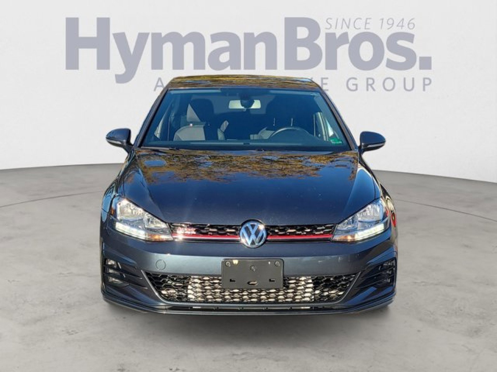Used 2019 Volkswagen Golf S image 8