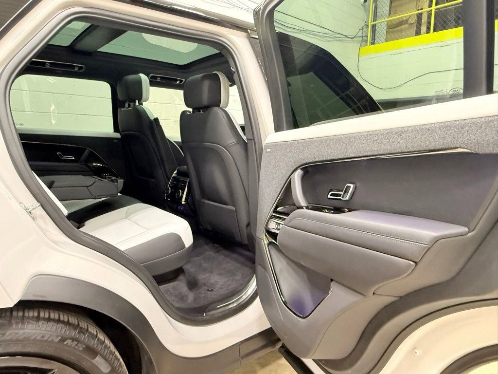 Used 2025 Land Rover Range Rover Sport Dynamic SE AWD/4WD image 42
