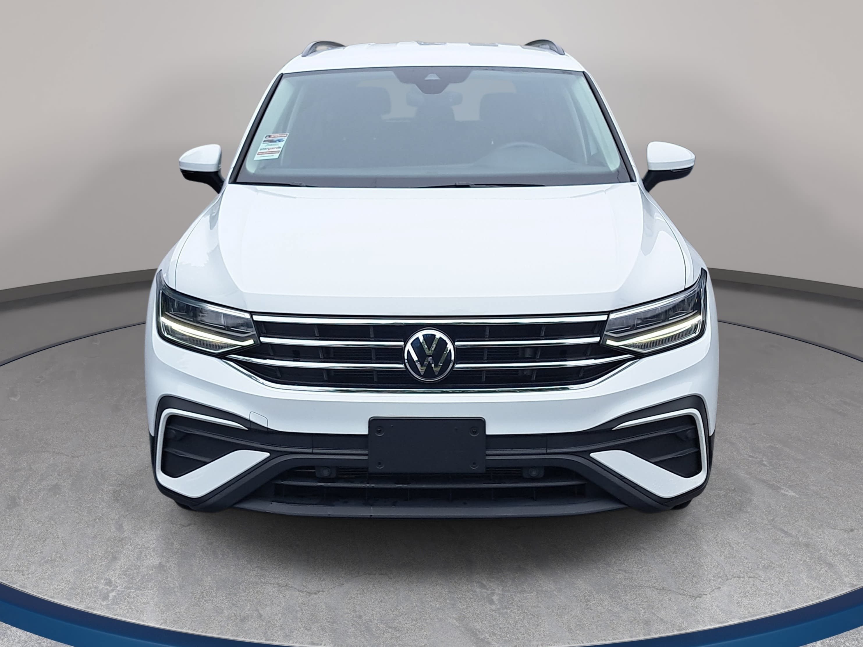 Used 2023 Volkswagen Tiguan S w/ Driver Assistance Package AWD/4WD image 2