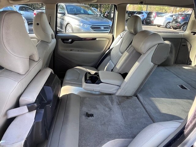 Used 2006 Volvo V70 2.5T FWD image 23