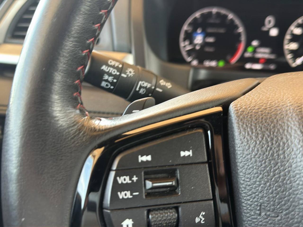 Used 2025 Honda Odyssey Sport-L image 34