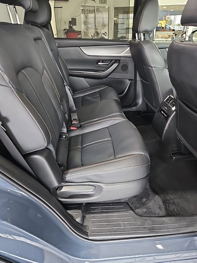 Used 2025 MAZDA CX-70 3.3 Turbo w/ Preferred Package image 15