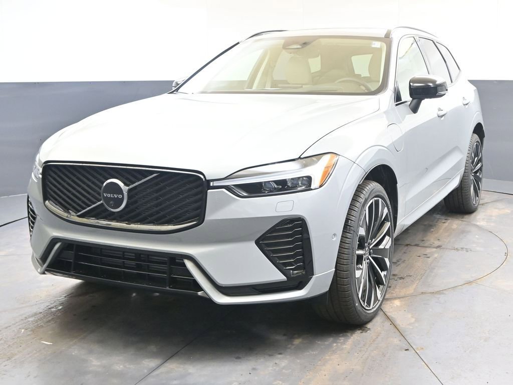 New 2026 Volvo XC60 T8 Ultra w/ Protection Package Premier image 1