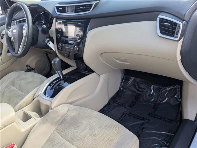 Used 2016 Nissan Rogue S w/ Appearance Package image 20