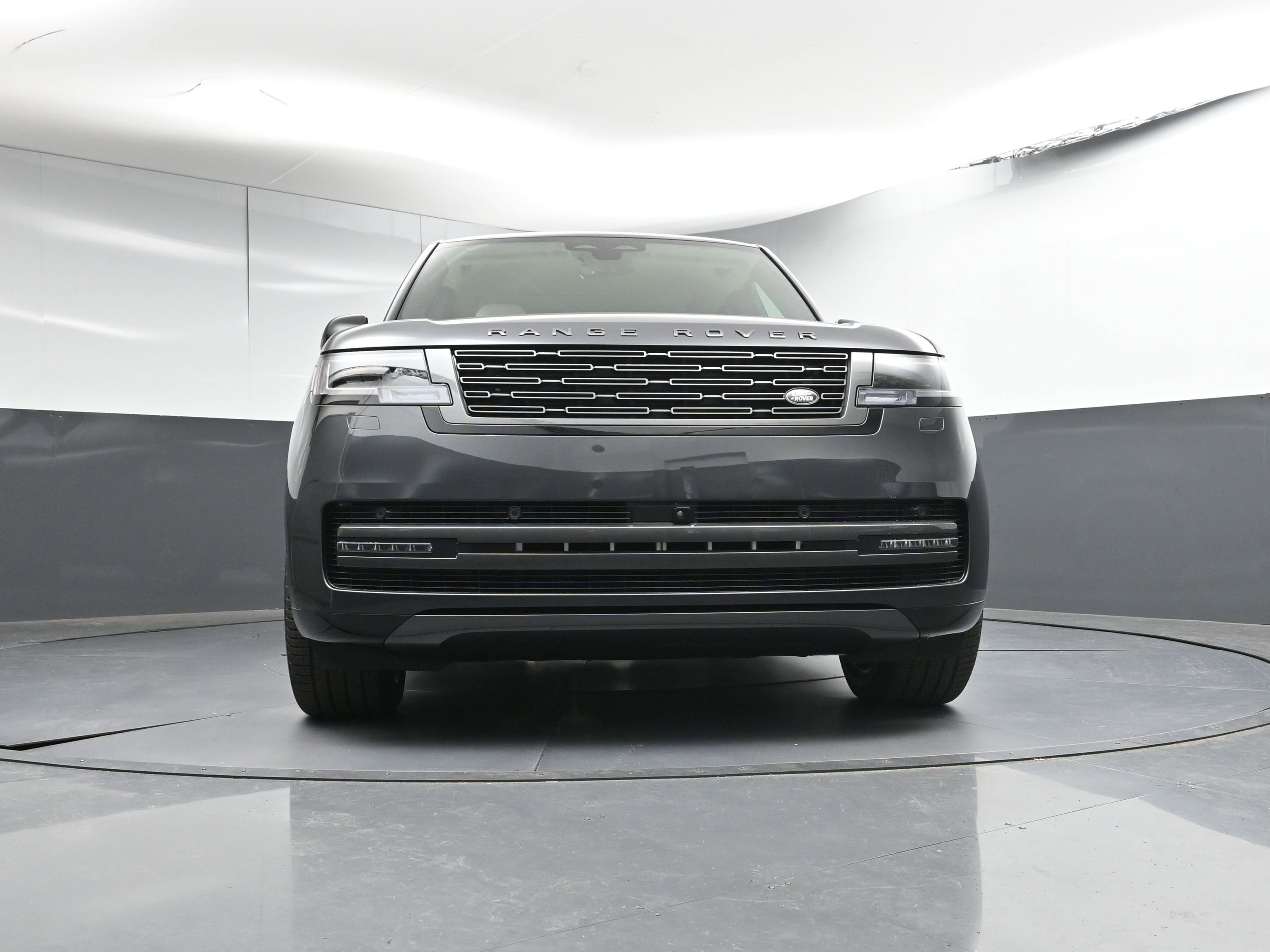 New 2026 Land Rover Range Rover SE image 25