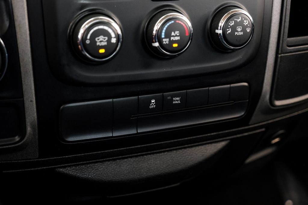 Used 2019 RAM 1500 Tradesman w/ Chrome Plus Package RWD image 21