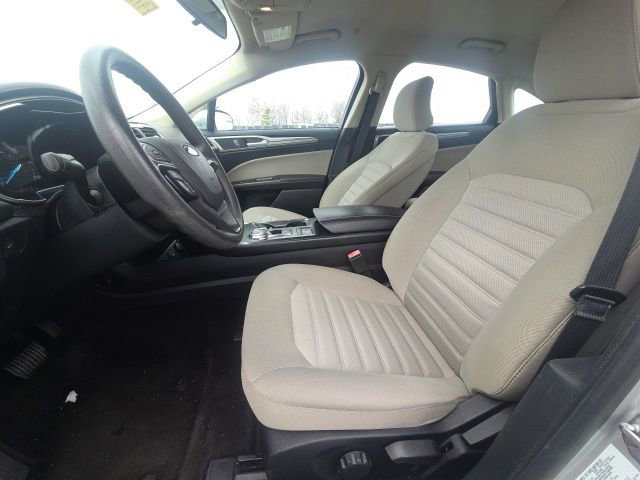 Used 2018 Ford Fusion S image 23