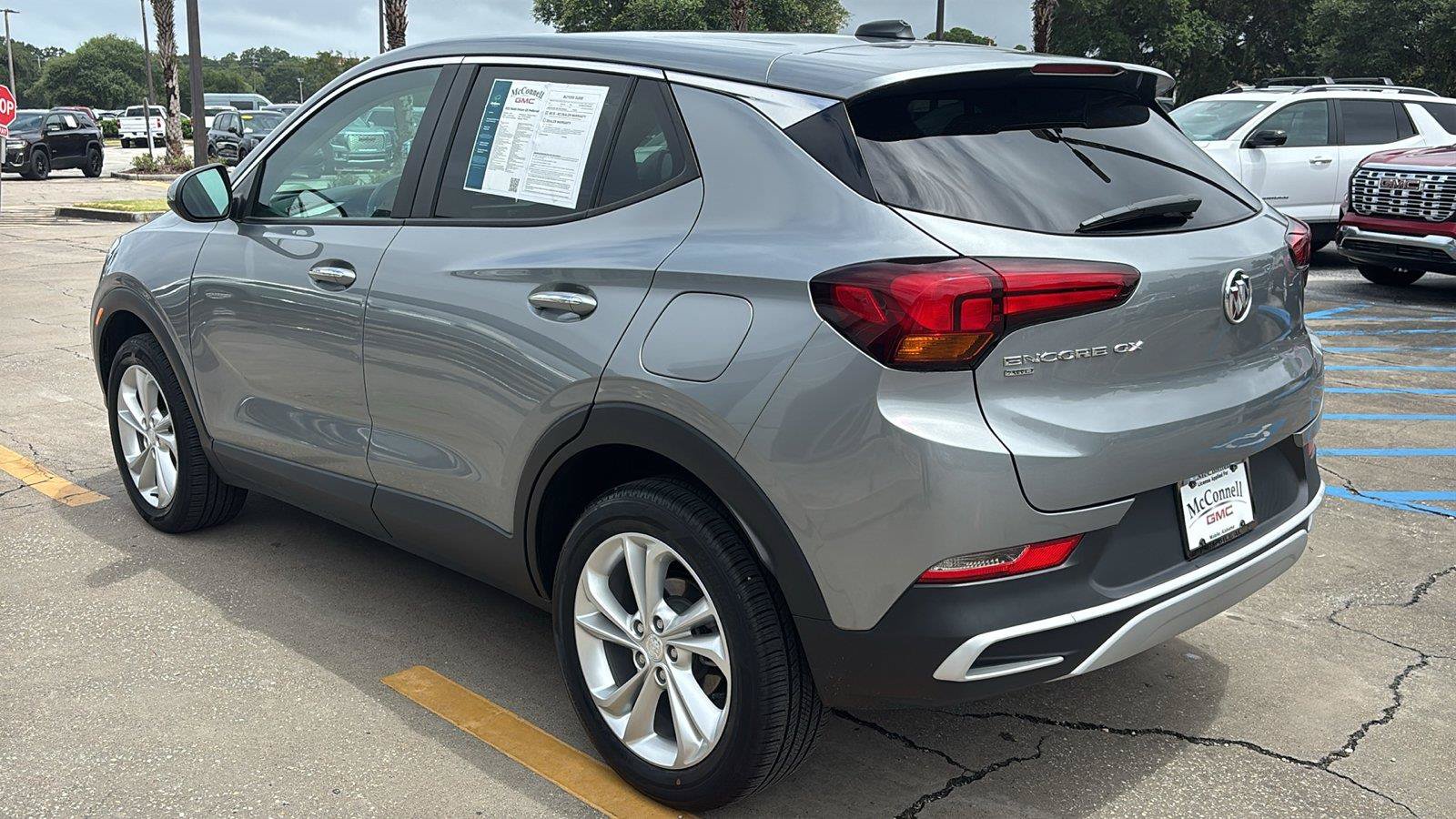 Certified 2023 Buick Encore GX Preferred w/ Cold Weather Comfort Package AWD/4WD image 5
