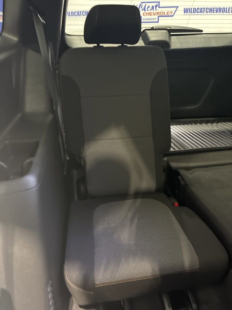 Used 2020 Chevrolet Traverse LT image 44