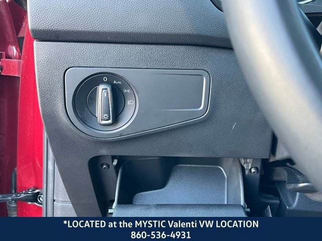 Certified 2020 Volkswagen Tiguan SE w/ Panoramic Sunroof Package image 35