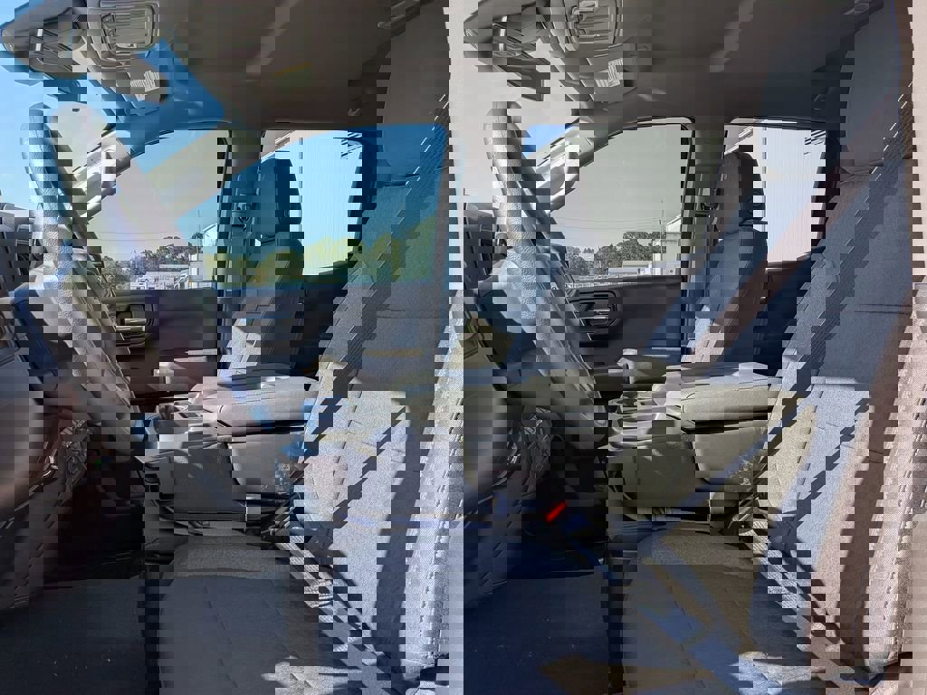 New 2026 Chevrolet Silverado 1500 Custom image 15