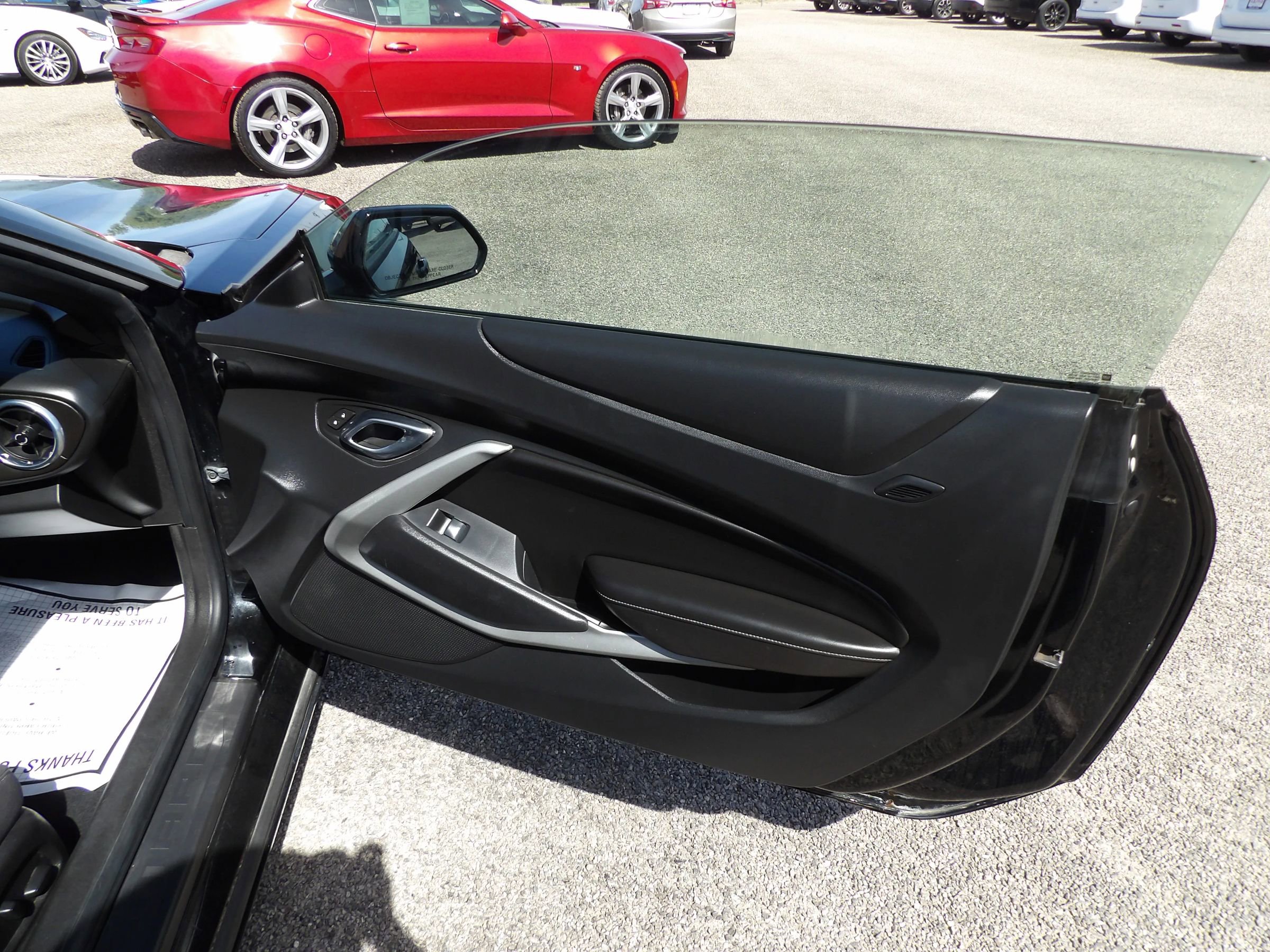 Used 2017 Chevrolet Camaro LT RWD image 11