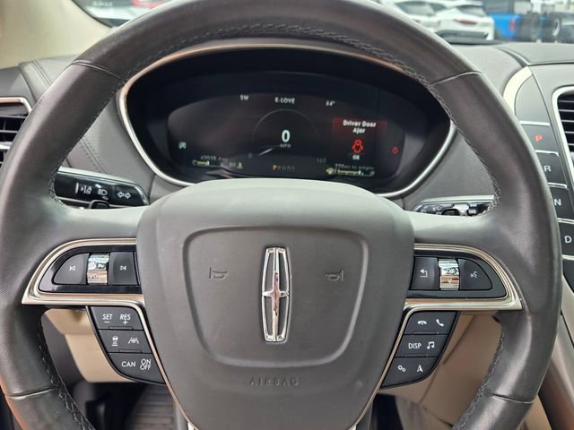 Used 2019 Lincoln Nautilus Reserve image 25