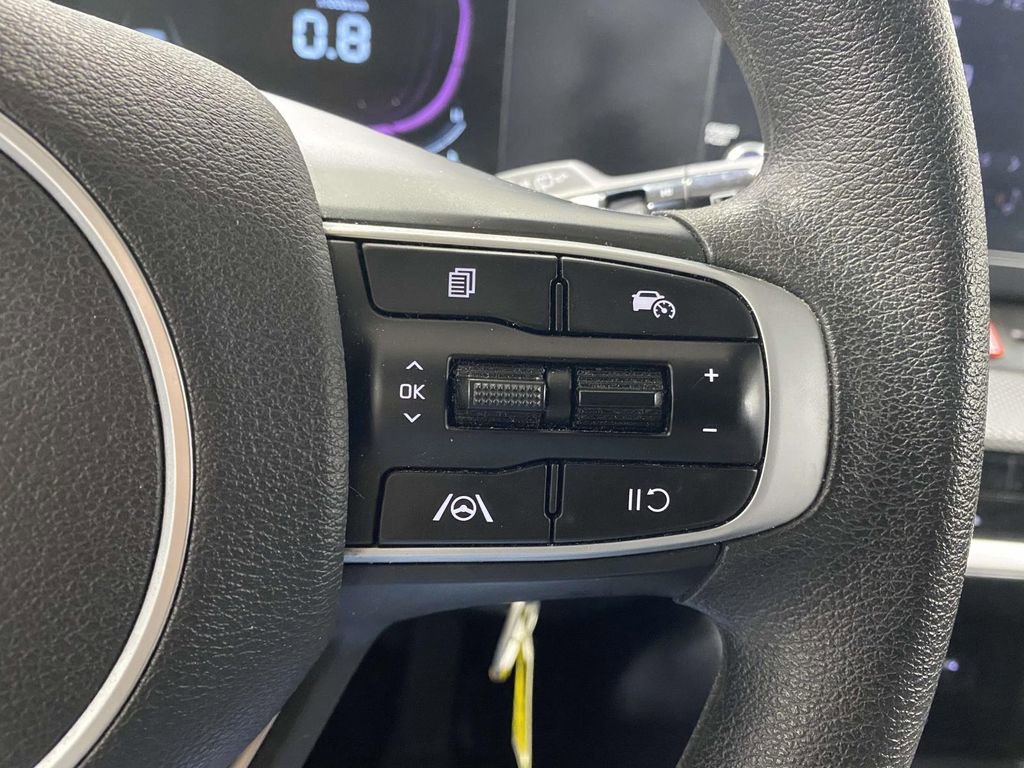 Used 2024 Kia Sportage LX image 23