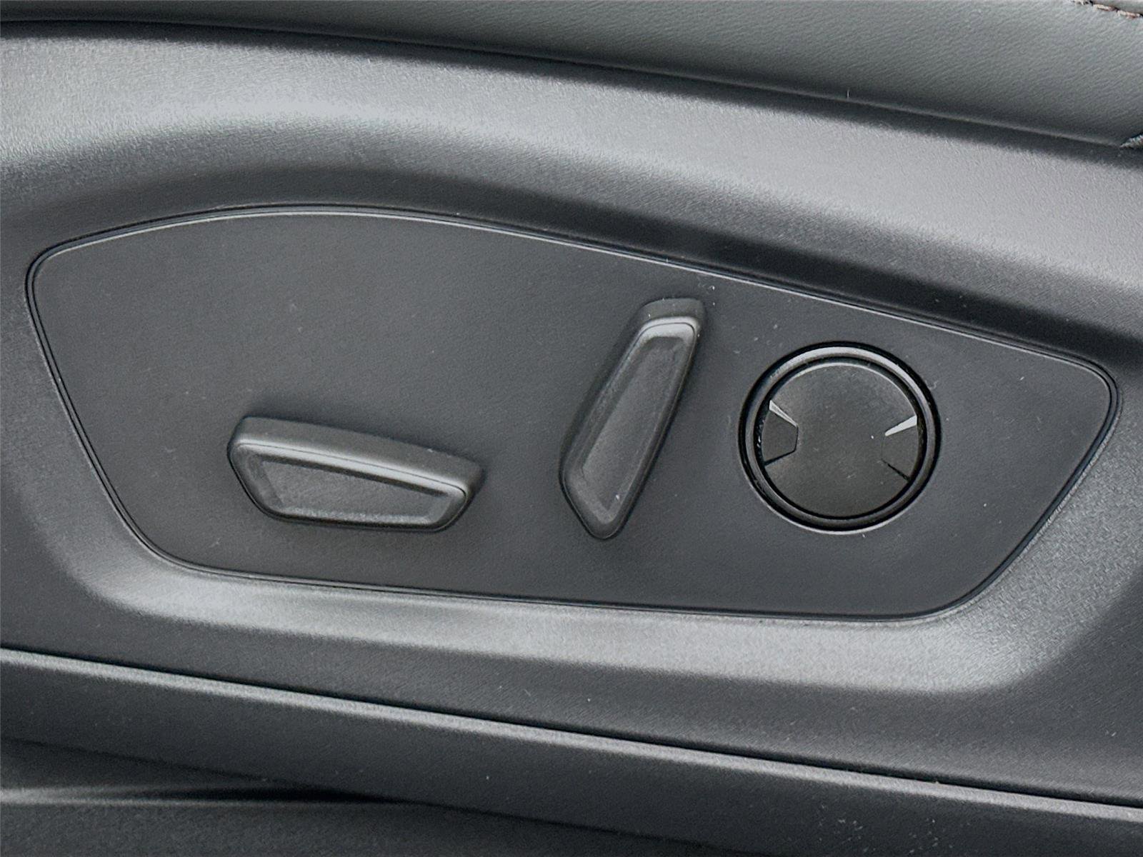 New 2026 Ford Explorer Active w/ Active Comfort Package image 23