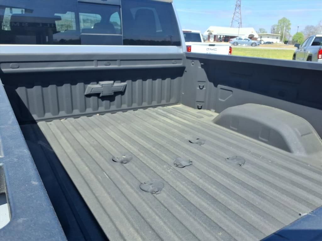 Used 2020 Chevrolet Silverado 2500 LTZ w/ LTZ Convenience Package image 15