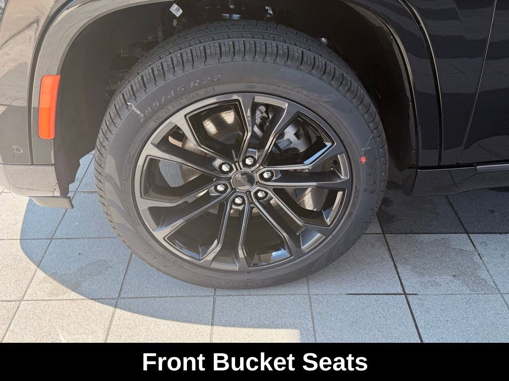 New 2026 Jeep Grand Wagoneer L Summit image 38