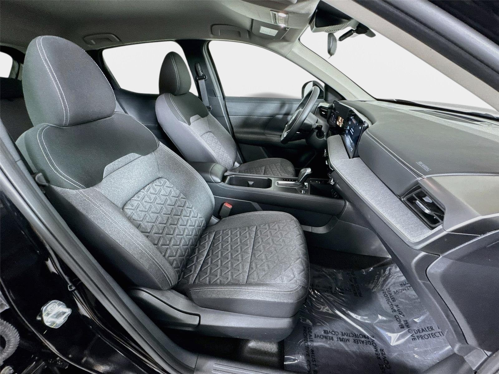 Certified 2025 Nissan Kicks SV FWD image 25