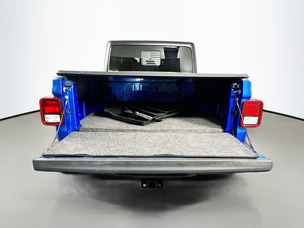 Used 2022 Jeep Gladiator Willys image 32