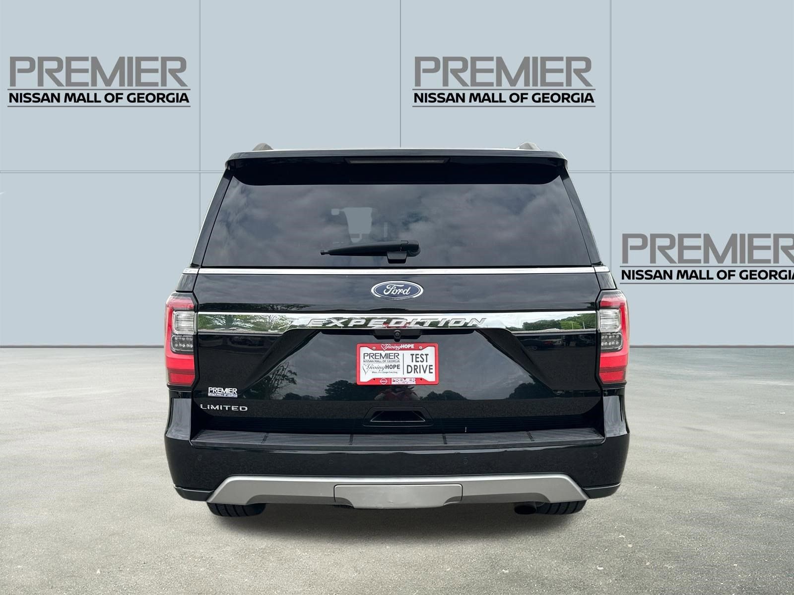Used 2019 Ford Expedition Limited AWD/4WD image 5