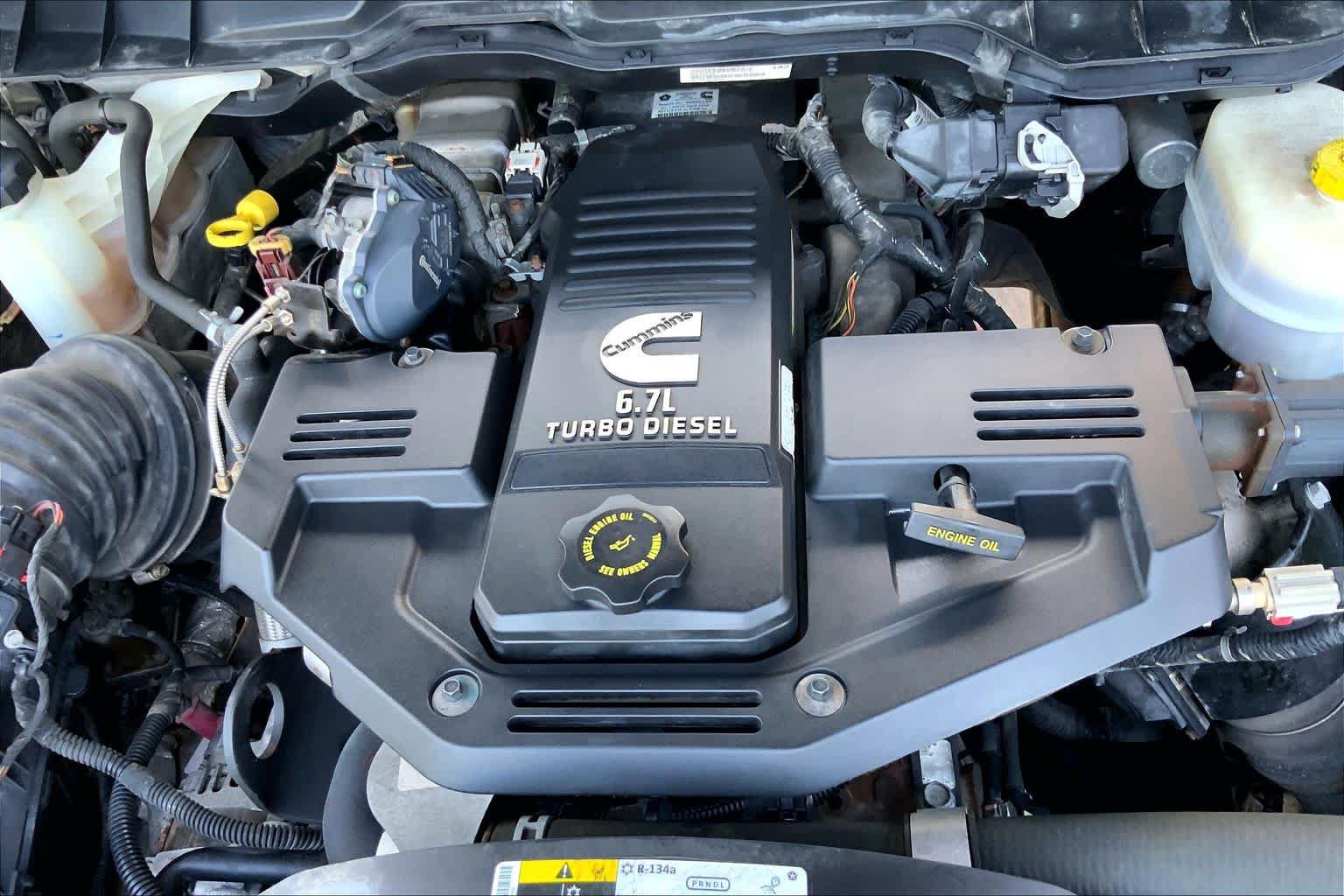 Used 2017 RAM 2500 Tradesman w/ Chrome Appearance Group AWD/4WD image 31