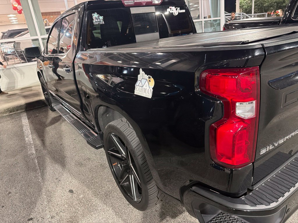 Used 2022 Chevrolet Silverado 1500 High Country RWD image 8