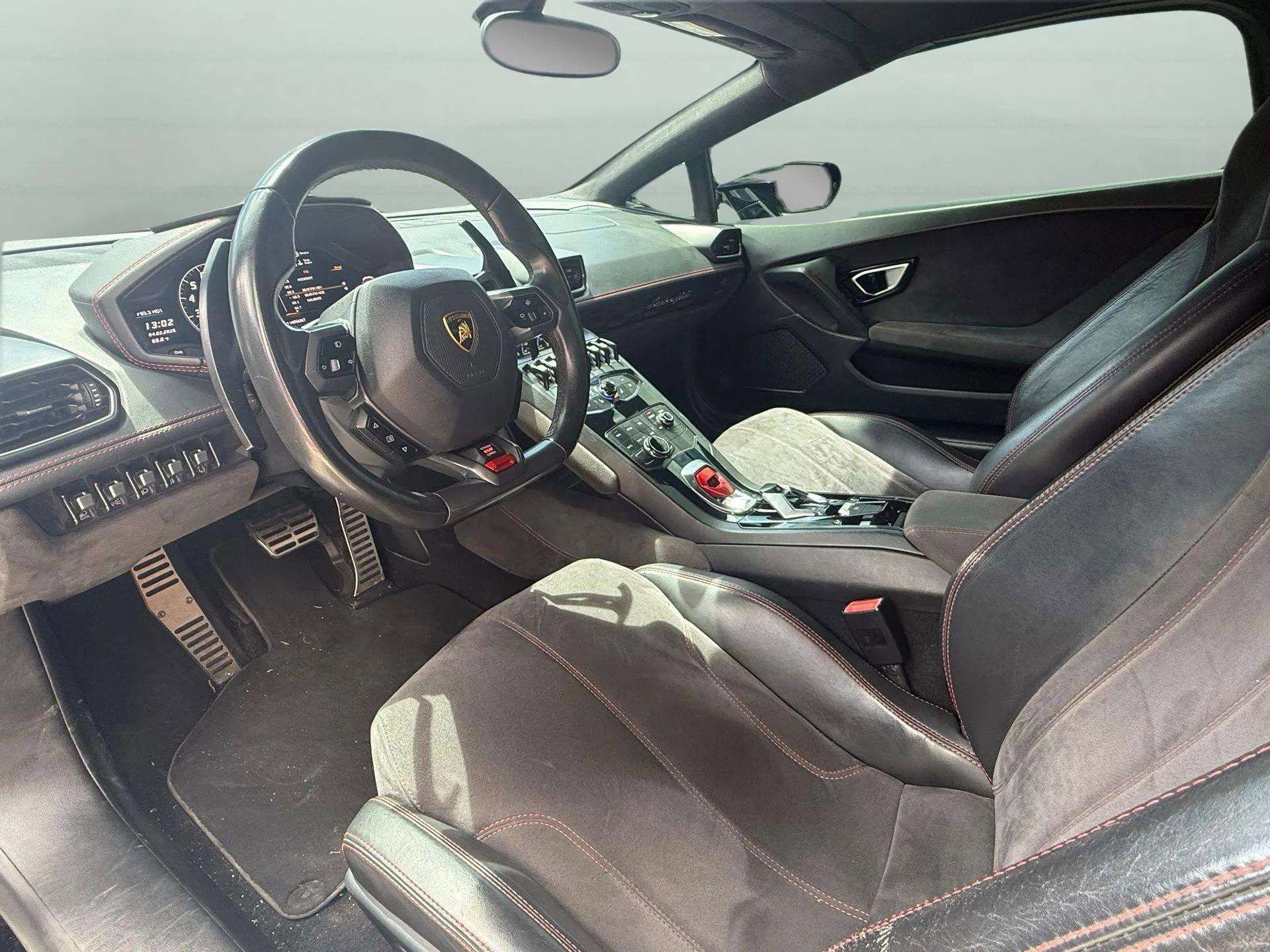 Used 2016 Lamborghini Huracan LP 610-4 image 19