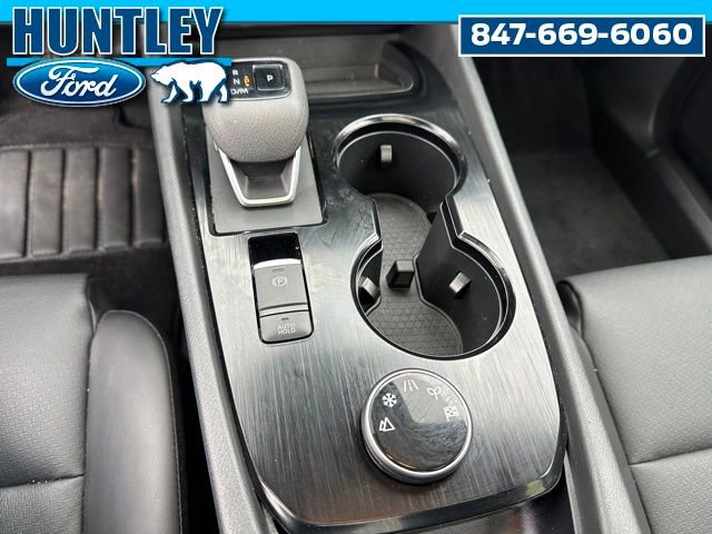 Used 2024 Nissan Rogue SV w/ SV Premium Package image 22