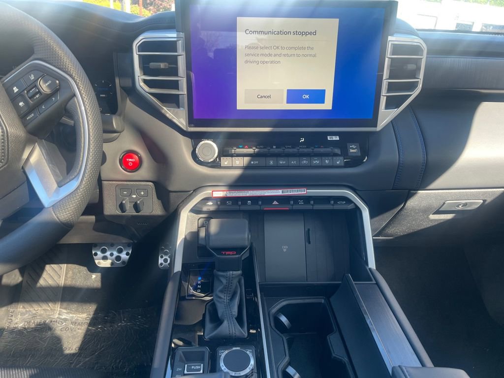 New 2025 Toyota Tundra Platinum AWD/4WD image 11