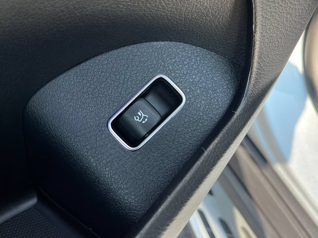 New 2026 Mercedes-Benz GLS 450 4MATIC image 13